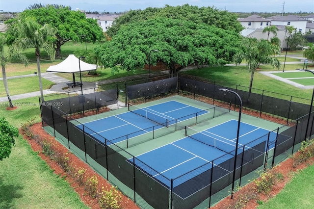 2350 SE 19th Ct Unit 0, Homestead, FL 33035 - view of tennis court