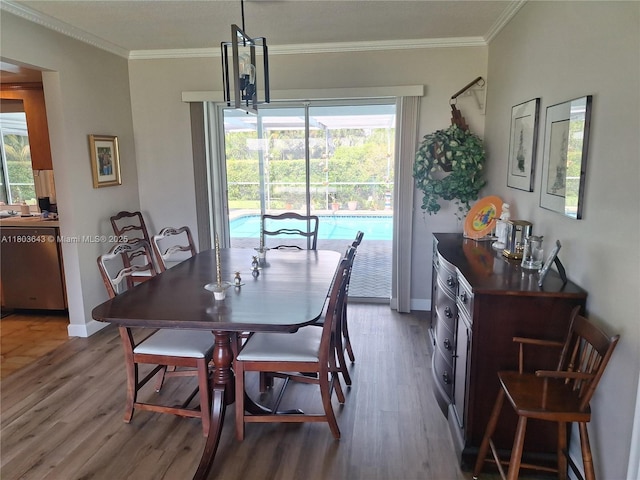 1101 SW 75th Ter, Plantation, FL 33317 - dining area featuring ornamental molding and wood finished floors