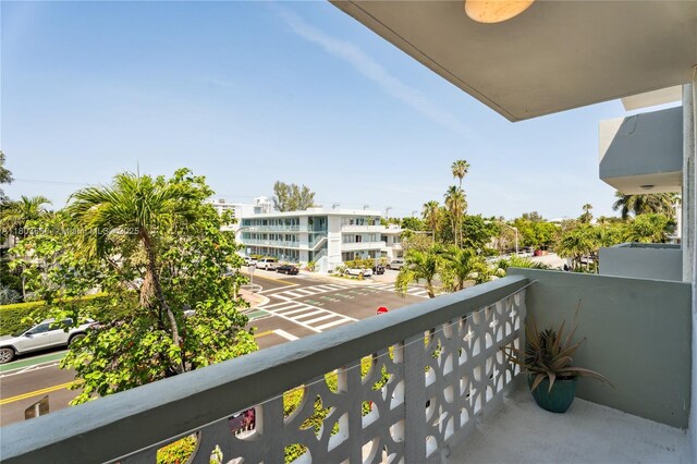 949 Pennsylvania Ave Unit 303, Miami Beach, FL 33139 - view of balcony