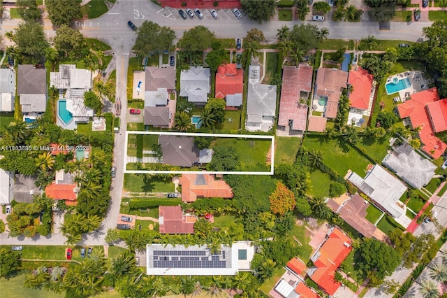 5120 Cherokee Ave, Miami Beach, FL 33140 - aerial perspective of suburban area with property parcel outlined and a pool