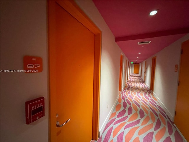 31 SE 6th St Unit 907, Miami, FL 33131 - hall featuring carpet flooring, baseboards, and recessed lighting
