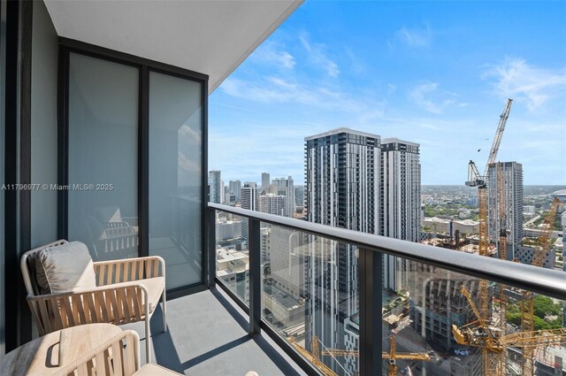 159 NE 6th St Unit 3504, Miami, FL 33132 - photo 10