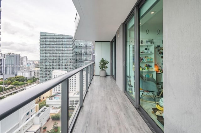 1300 S Miami Ave Unit 2006, Miami, FL 33130 - balcony featuring a city view
