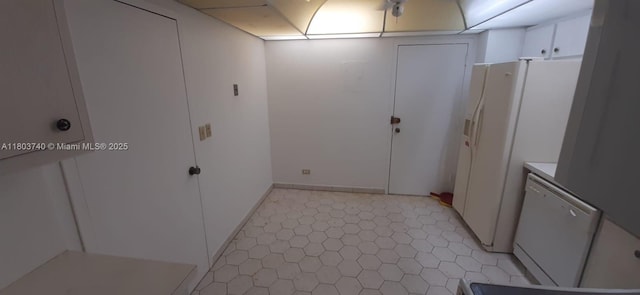 251 174th St Unit 1711, Sunny Isles Beach, FL 33160 - view of laundry area