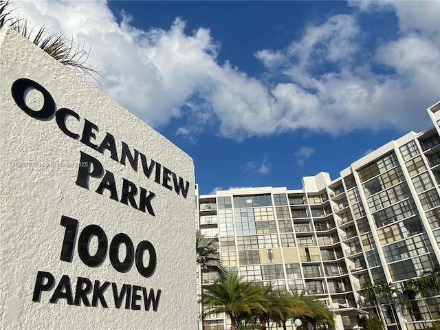 1000 Parkview Dr Unit 424, Hallandale Beach, FL 33009 - view of apartment building / complex