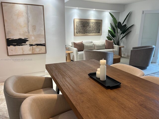 2301 Collins Ave Unit 731, Miami Beach, FL 33139 - view of dining room