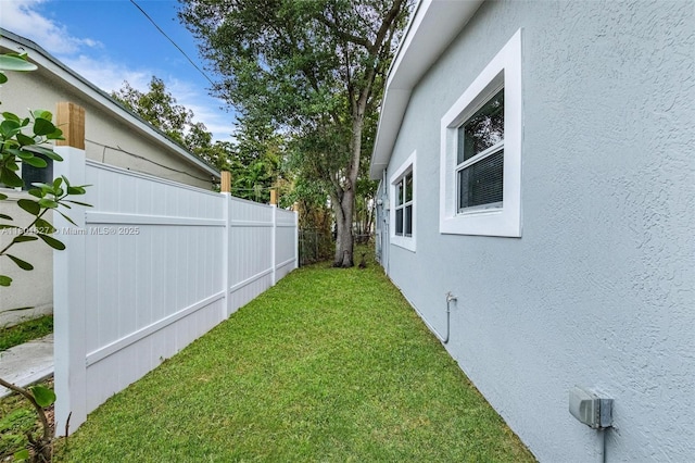 19735 NE 12th Ave, Miami, FL 33179 - view of yard