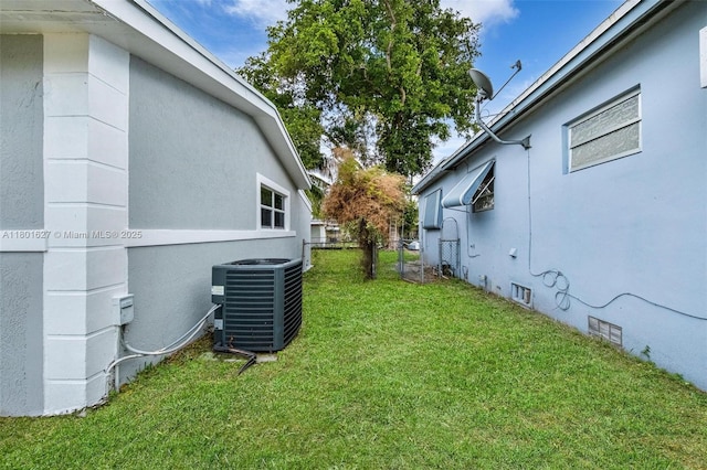 19735 NE 12th Ave, Miami, FL 33179 - view of yard featuring central AC