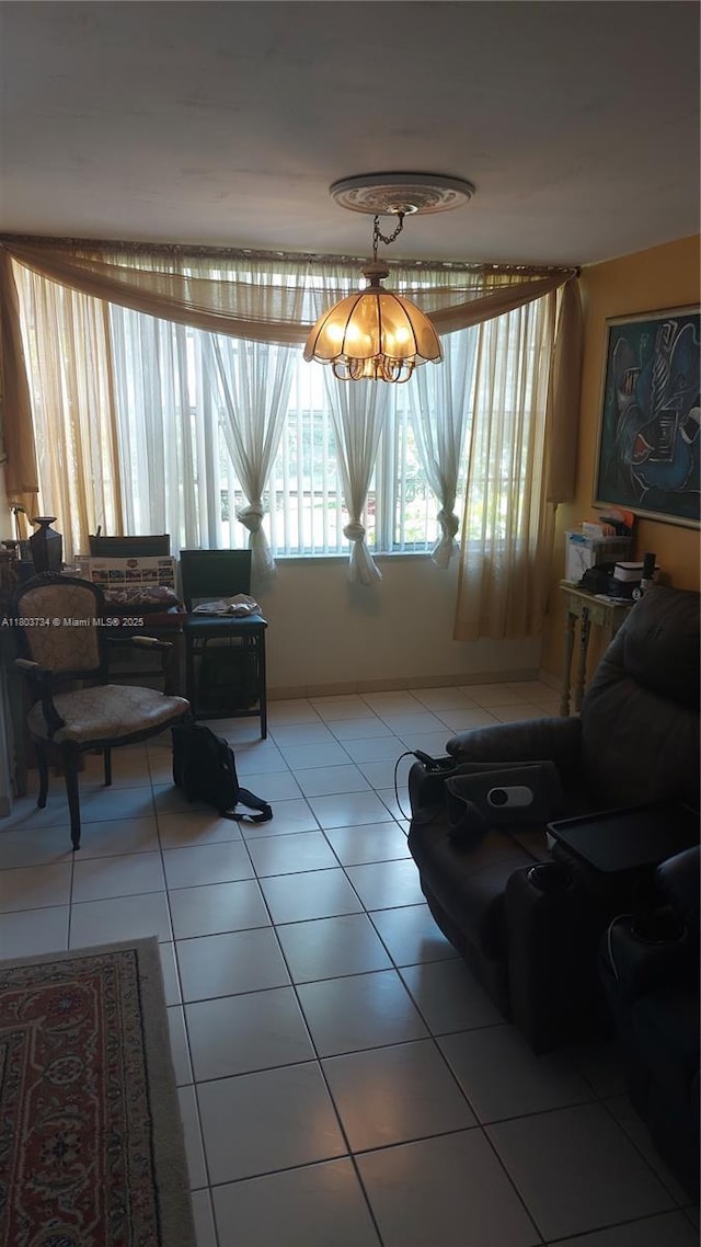 1400 Saint Charles Pl Unit L4, Pembroke Pines, FL 33026 - living room featuring light tile patterned floors