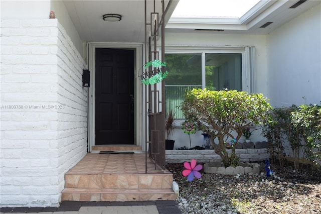 8851 Byron Ave, Surfside, FL 33154 - property entrance