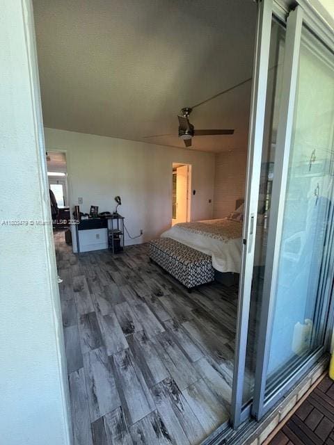 172 Prescott I 172, Deerfield Beach, FL 33442 - bedroom with wood finished floors