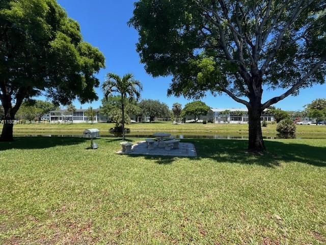 172 Prescott I 172, Deerfield Beach, FL 33442 - view of home's community featuring a yard