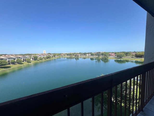 10290 NW 9th St Cir Unit 512, Miami, FL 33172 - water view
