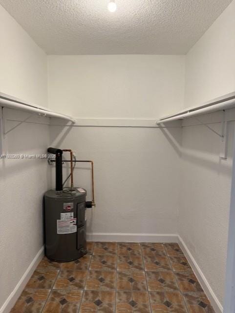 505 NW 177th St Unit 136, Miami Gardens, FL 33169 - spacious closet with electric water heater