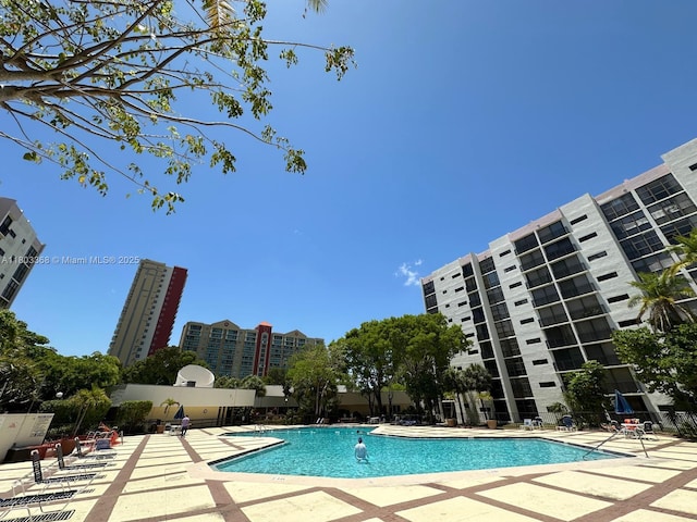 16919 N Bay Rd Unit 617, Sunny Isles Beach, FL 33160 - community pool with a patio