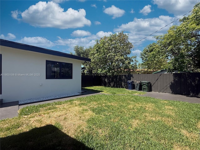 5741 SW 13th St, Miami, FL 33144 - view of yard