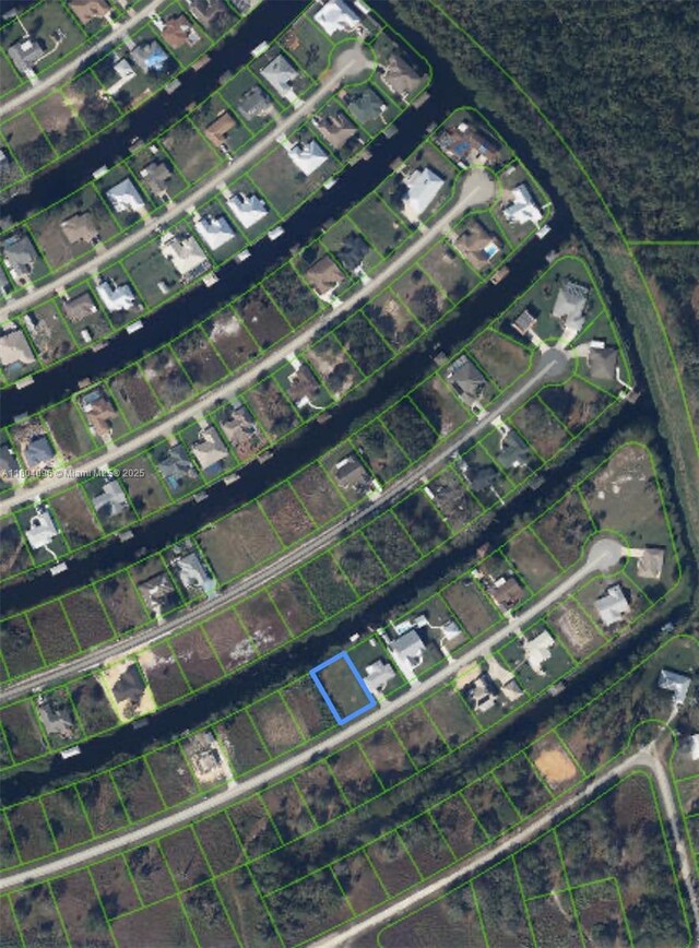 370 Parker St NE, Lake Placid, FL 33852 - photo 2