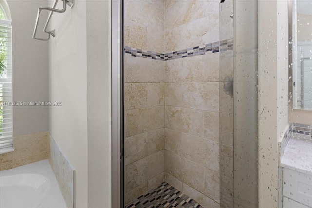 112 SW N Danville Cir, Port St Lucie, FL 34953 - full bath with a shower stall and a garden tub