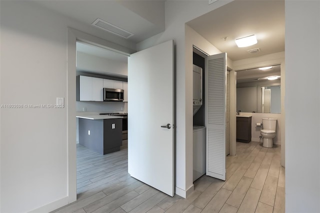 321 NE 26th St Unit 614, Miami, FL 33137 - corridor featuring light wood finished floors