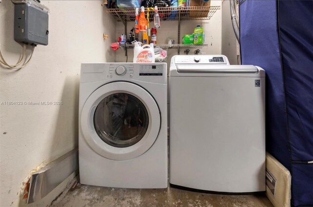22226 SW 65th Ter, Boca Raton, FL 33428 - washroom with washing machine and clothes dryer