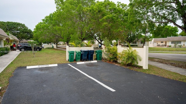 17252 SW 112th Pl Unit 21243, Miami, FL 33157 - view of uncovered parking lot