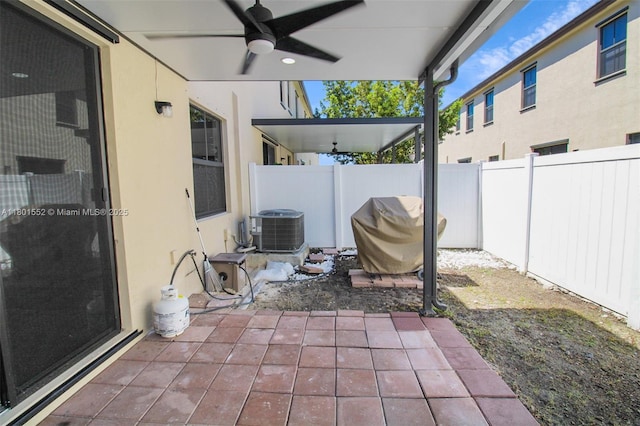 11094 W 33rd Way, Hialeah, FL 33018 - view of patio / terrace with a ceiling fan, cooling unit, and a fenced backyard