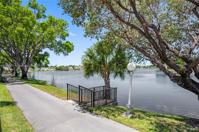 900 Colony Point Cir Unit 523, Pembroke Pines, FL 33026 - water view