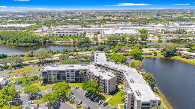 900 Colony Point Cir Unit 523, Pembroke Pines, FL 33026 - aerial view of a nearby body of water and apartment complex