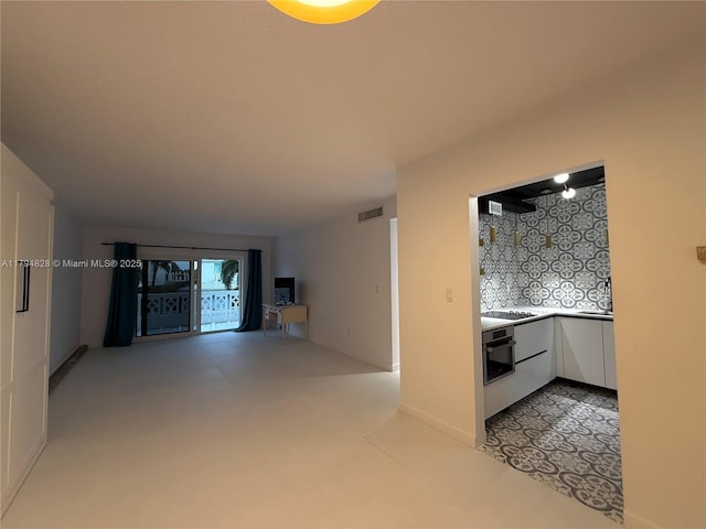 3209 S Ocean Dr Unit 2M, Hallandale Beach, FL 33009 - view of corridor