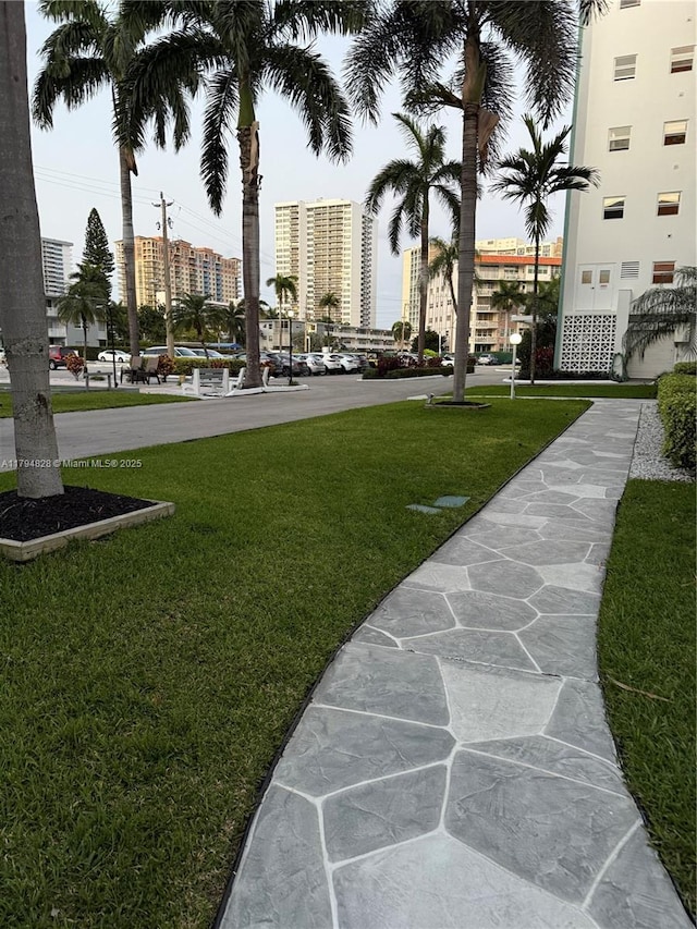 3209 S Ocean Dr Unit 2M, Hallandale Beach, FL 33009 - view of property's community featuring a yard