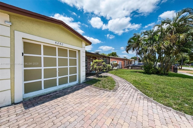 4240 NW 22nd St, Lauderhill, FL 33313 - view of garage