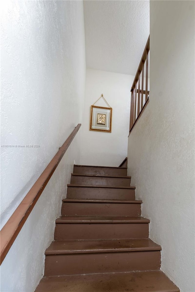 8693 SW 137th Ave Unit 8693, Miami, FL 33183 - view of stairs