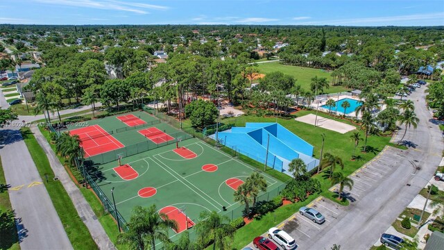 6077 Azalea Cir, West Palm Beach, FL 33415 - aerial view of a pool