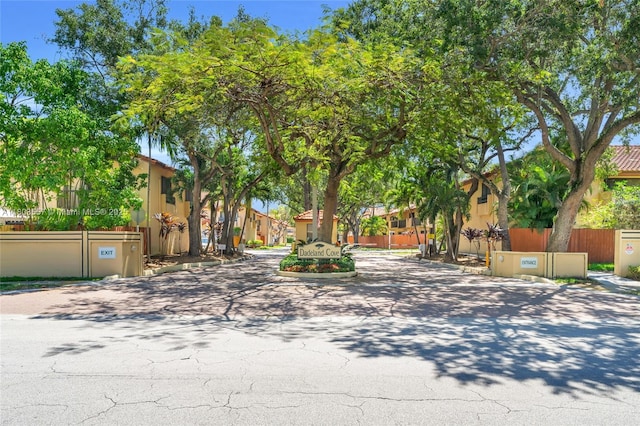 view of front of home with a residential view