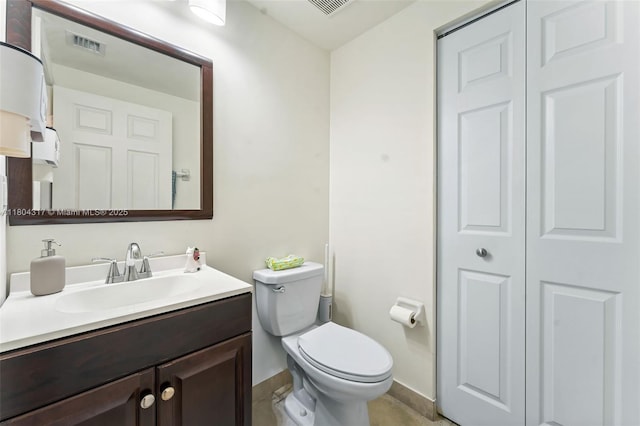 3531 W 104th Ter, Hialeah, FL 33018 - half bath featuring toilet, vanity, and baseboards