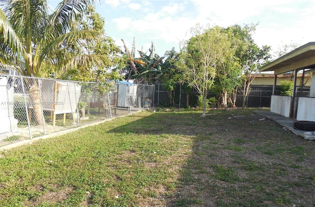 28520 SW 142nd Ave, Homestead, FL 33033 - view of yard