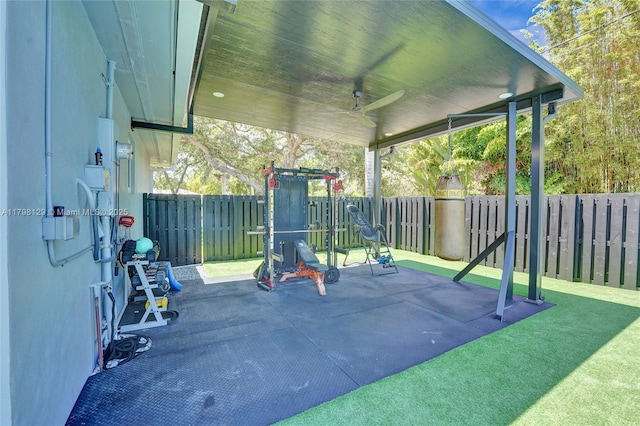 626 S 13th Ave, Hollywood, FL 33019 - view of patio with a fenced backyard and ceiling fan