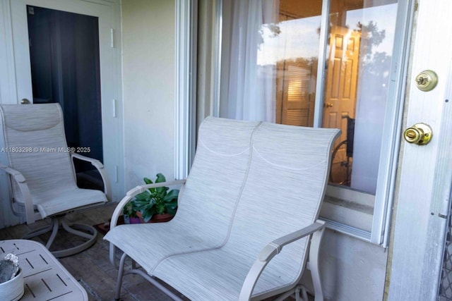2541 Boundbrook Blvd Unit 122, Palm Springs, FL 33406 - view of balcony