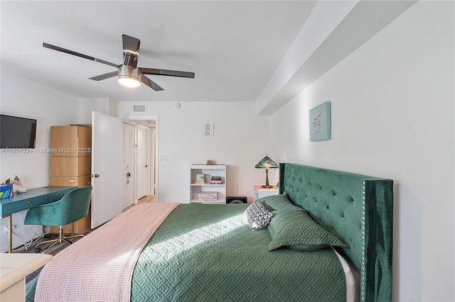 718 NW 98th Cir Unit 718, Plantation, FL 33324 - bedroom with a ceiling fan