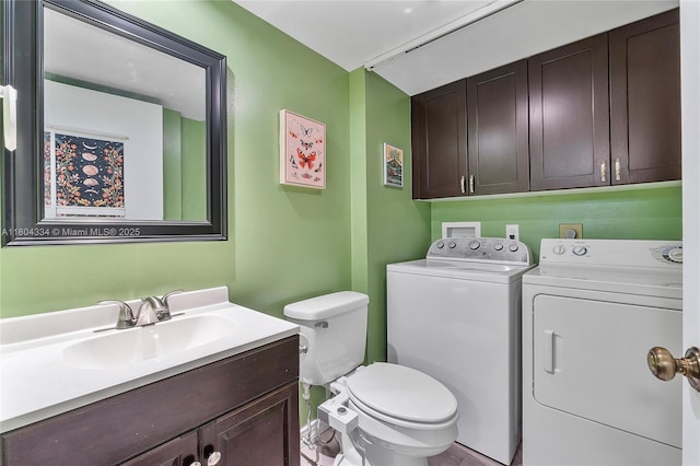718 NW 98th Cir Unit 718, Plantation, FL 33324 - half bath with washer and dryer, toilet, and vanity