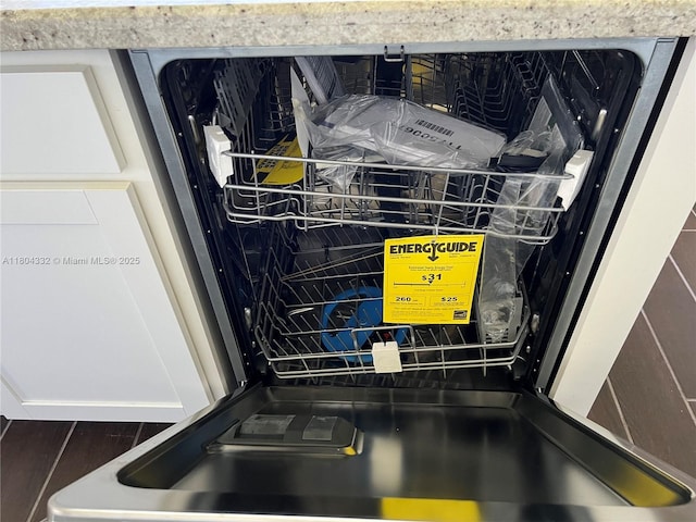 27921 SW 134th Ct, Homestead, FL 33032 - kitchen view of dishwasher