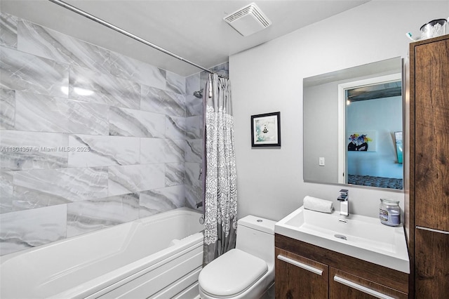 690 SW 1st Ct Unit Phi26, Miami, FL 33130 - full bathroom with shower / tub combo with curtain, toilet, and vanity