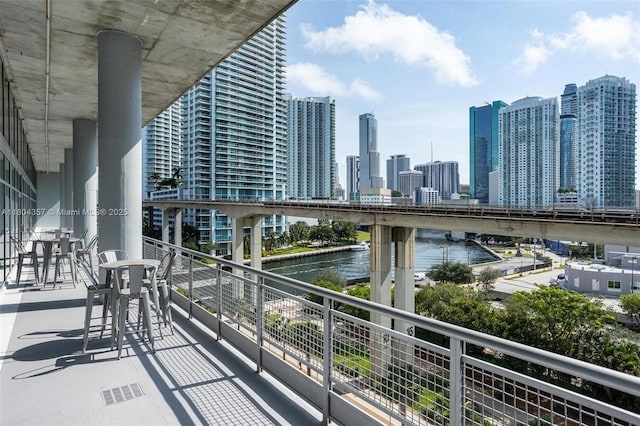 690 SW 1st Ct Unit Phi26, Miami, FL 33130 - balcony with a view of skyline and a water view