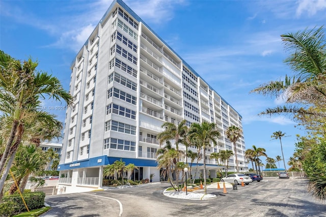 800 SE 20th Ave Unit 303, Deerfield Beach, FL 33441 - view of apartment building / complex