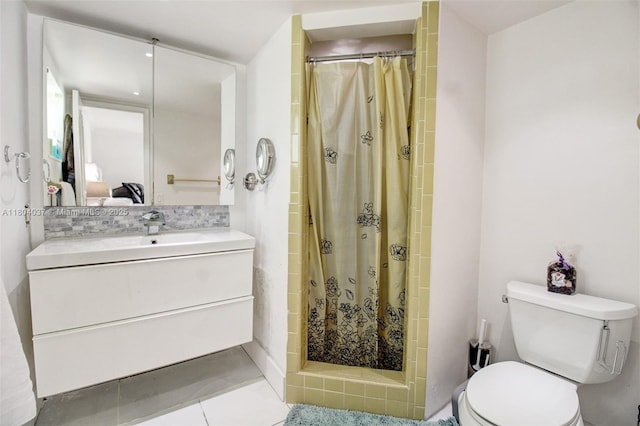 12411 SW 12th St, Davie, FL 33325 - full bathroom featuring toilet, vanity, and a shower with curtain