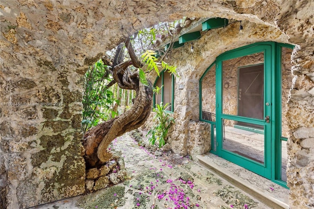 1301 Milan Ave Unit 1, Coral Gables, FL 33134 - view of entrance to property