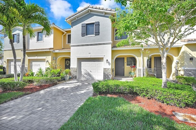 357 NE 194th Ter, Miami, FL 33179 - photo 1