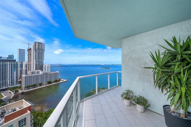 1900 N Bayshore Dr Unit 2512, Miami, FL 33132 - balcony with a water view