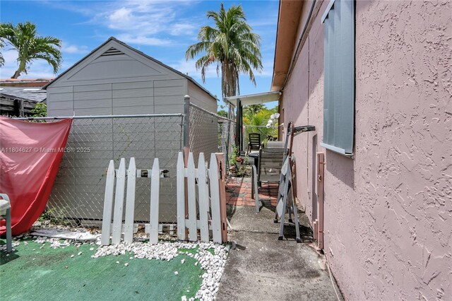 13504 SW 68th Ter, Miami, FL 33183 - view of home's exterior with fence