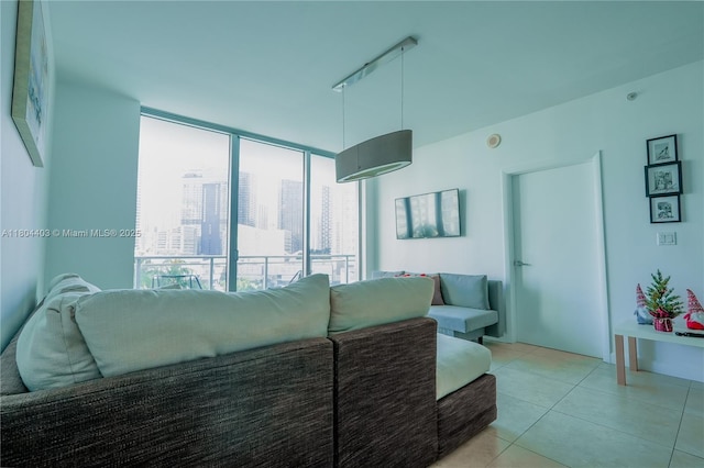 90 SW 3rd St Unit 1401, Miami, FL 33130 - bedroom featuring light tile patterned floors